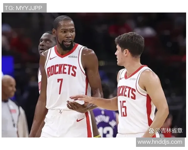 火箭队与雄鹿队激战全场精彩录像回顾10月25日比赛亮点分析
